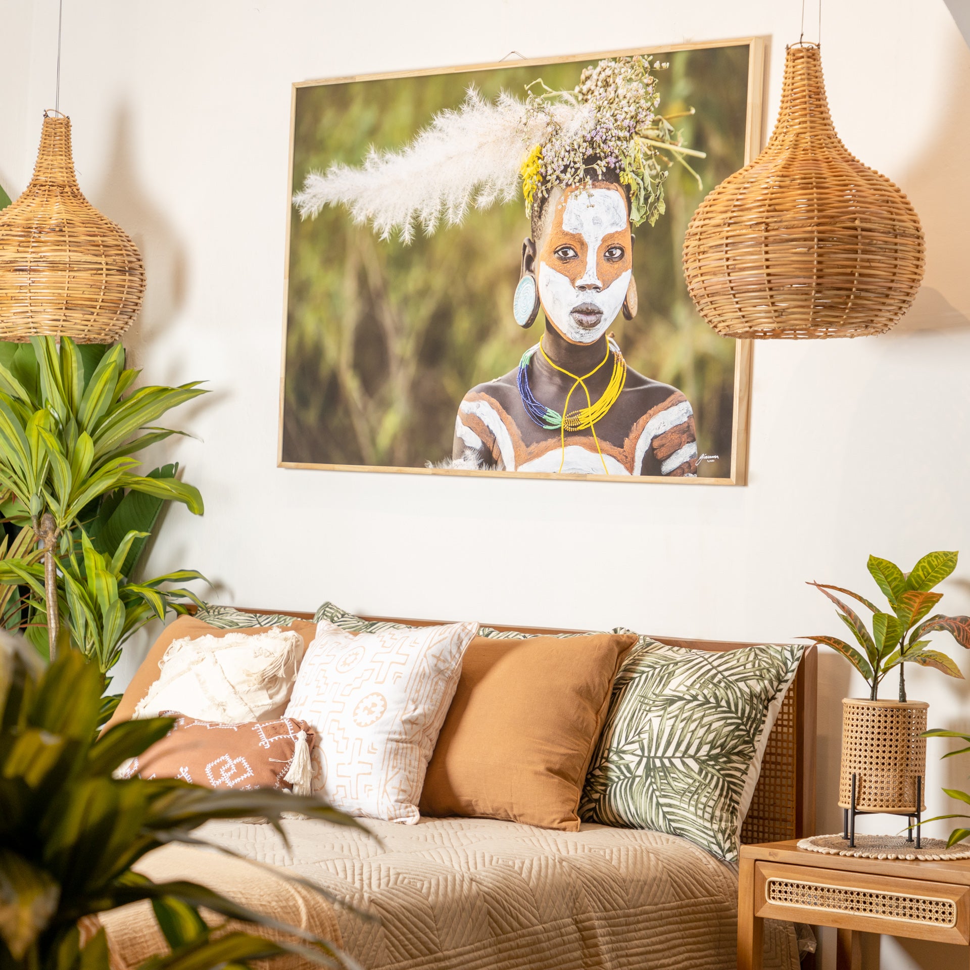 Want to decorate boho but don't know how? Check out these tips!